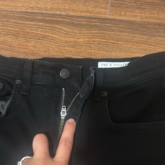 Rag and Bone Jeans - Picture 4 of 9
